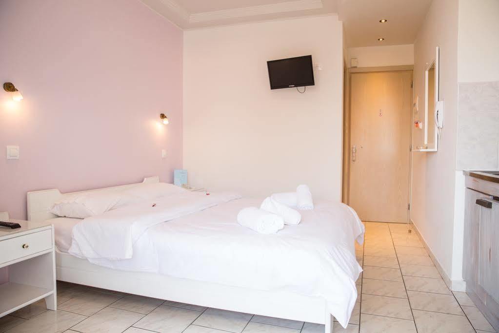 Hotel Melissanthi Paralia Dionysiou Exteriör bild