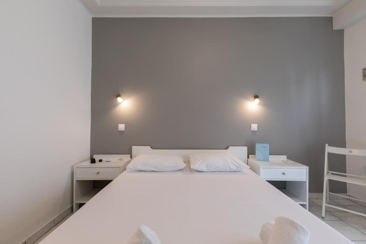 Hotel Melissanthi Paralia Dionysiou Exteriör bild
